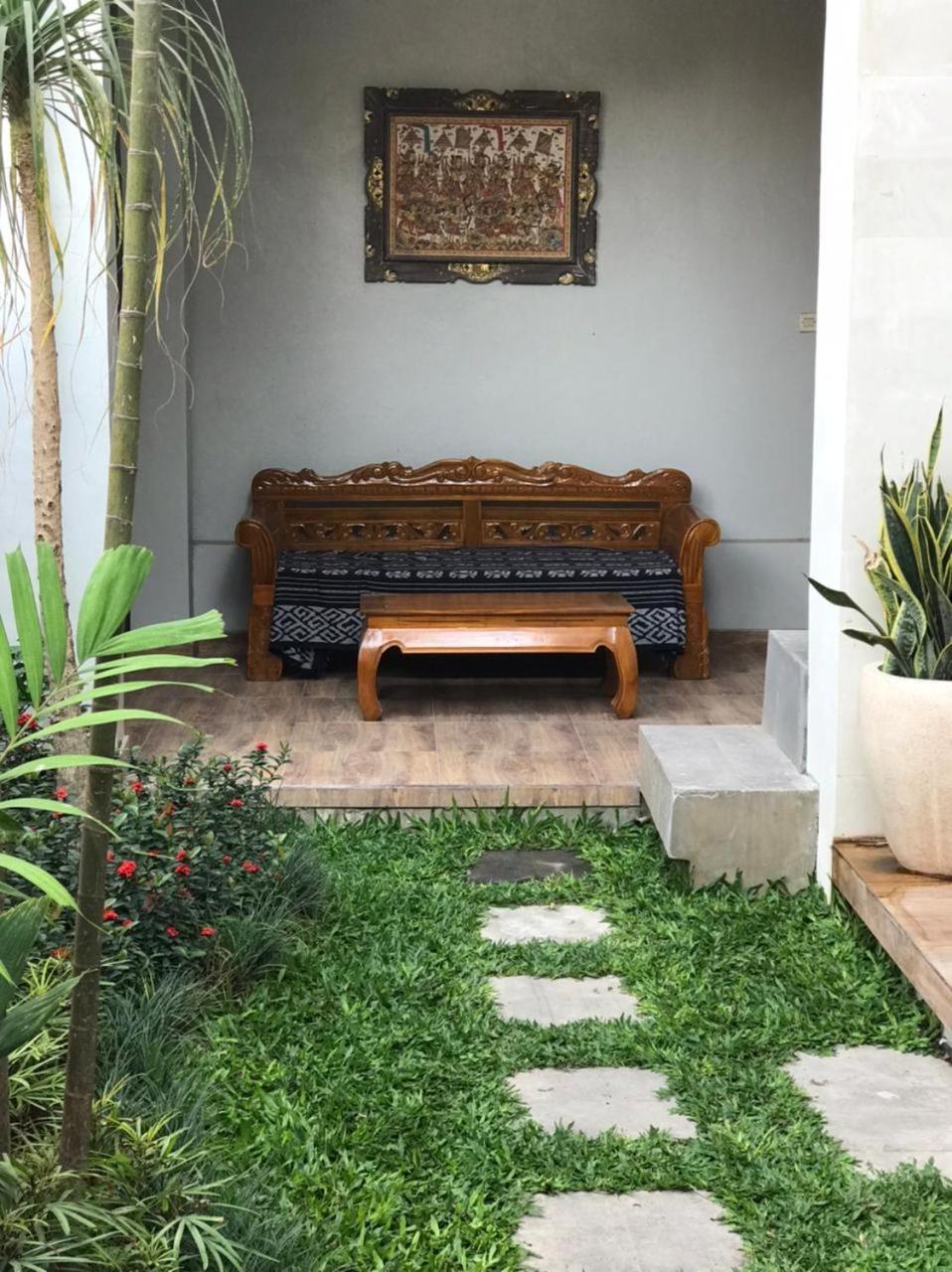 Villa Makmur Kerobokan Екстериор снимка