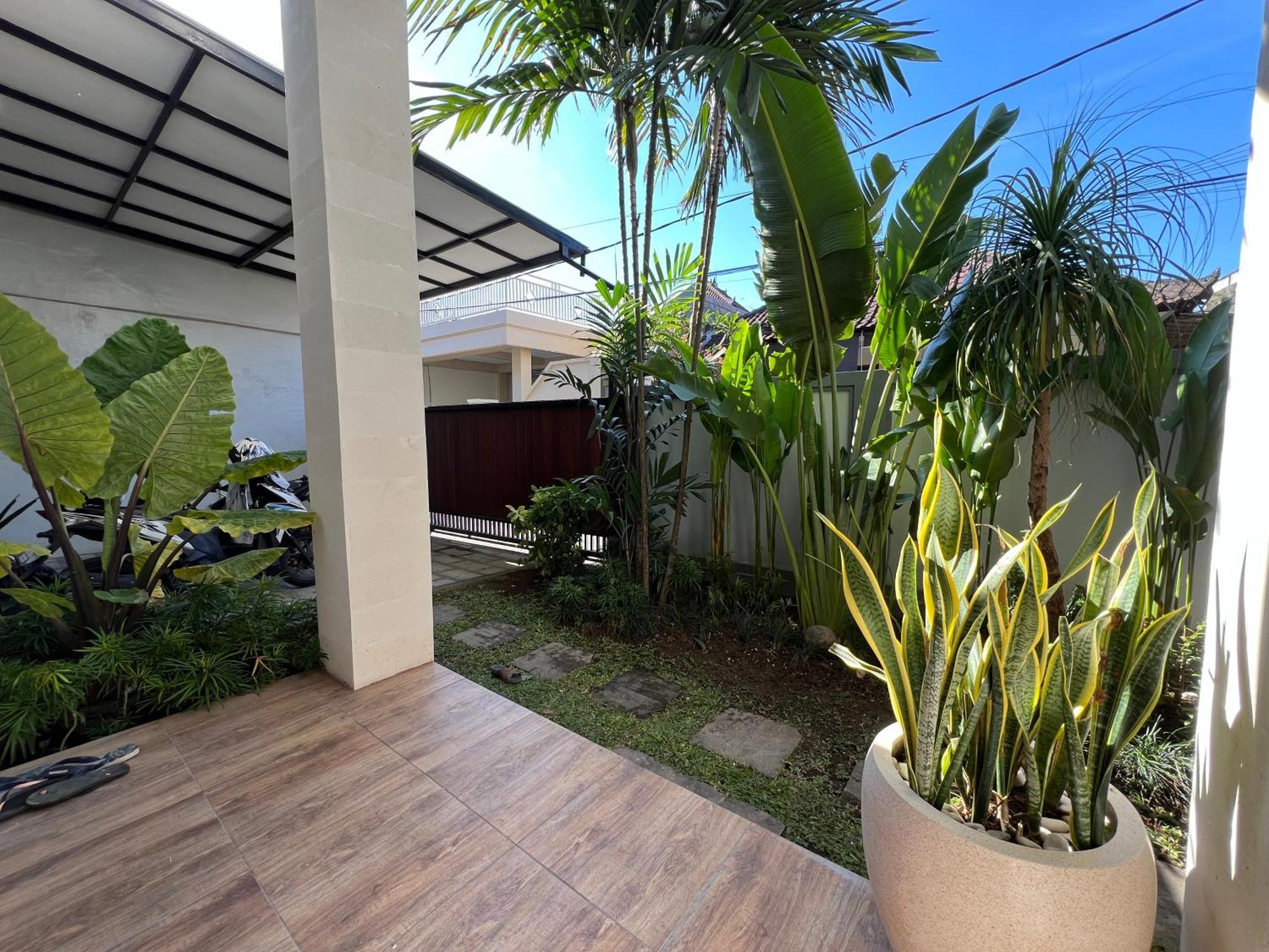 Villa Makmur Kerobokan Екстериор снимка